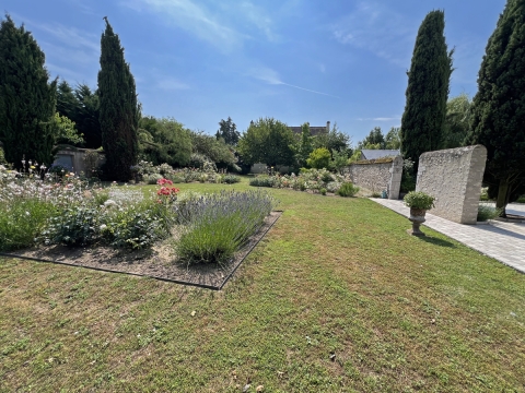 Cabinet LOIRE & CHARME Immobilier - Biens de charme et de caractère en Val de Loire